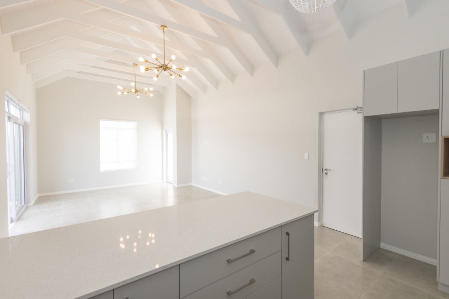 2 Bedroom Property for Sale in Kleinbaai Western Cape